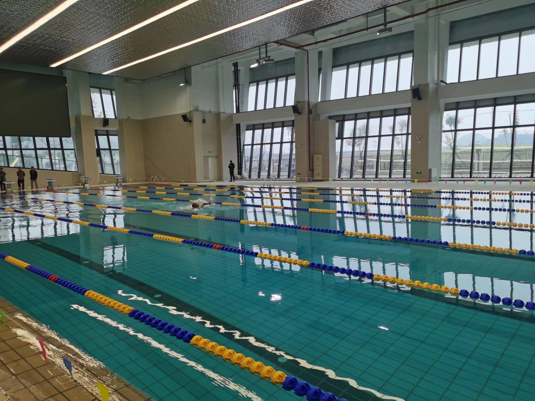 臺州北大附中室內恒溫國標池